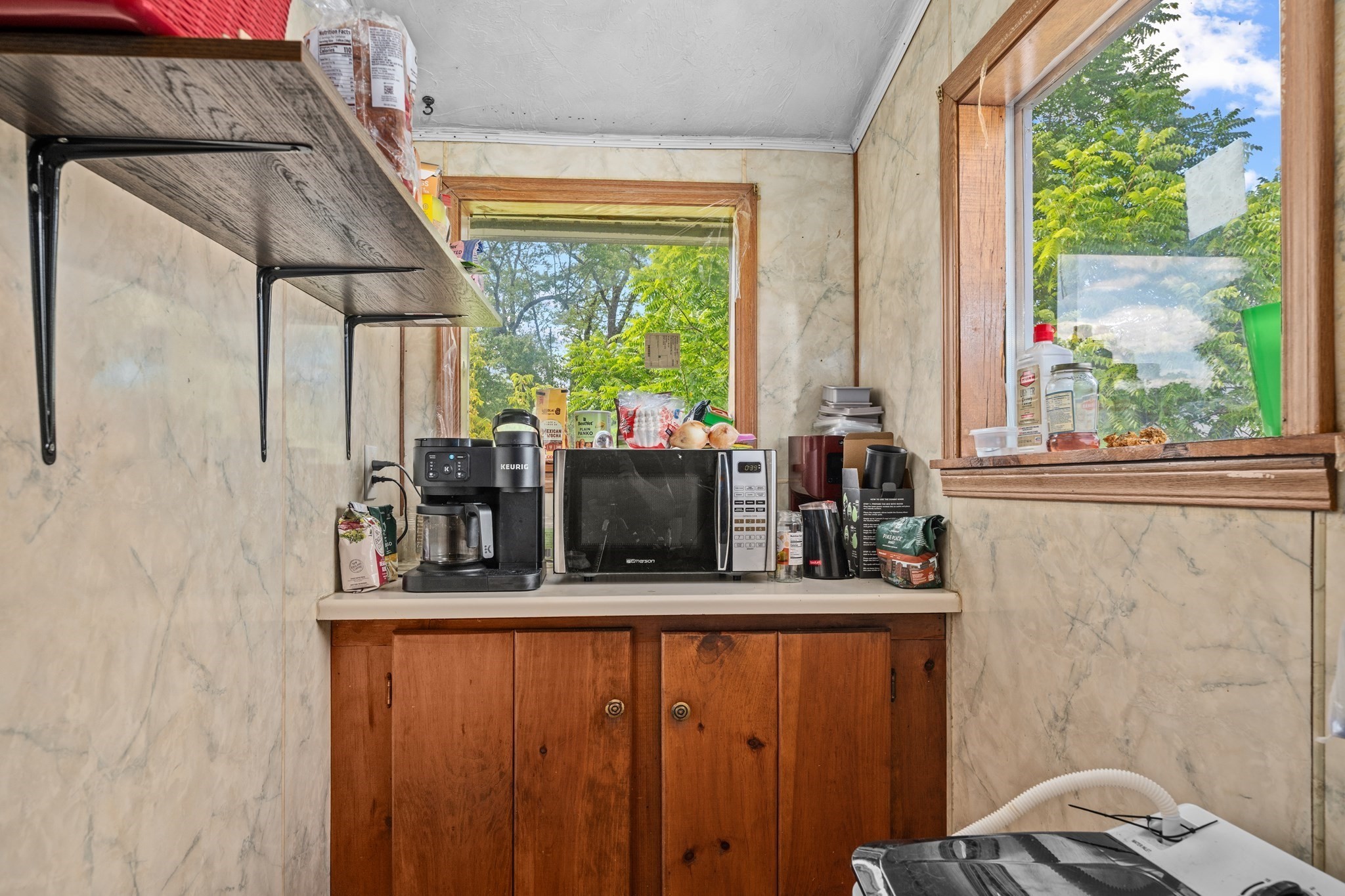 102 Sayles Street Property Photo 18