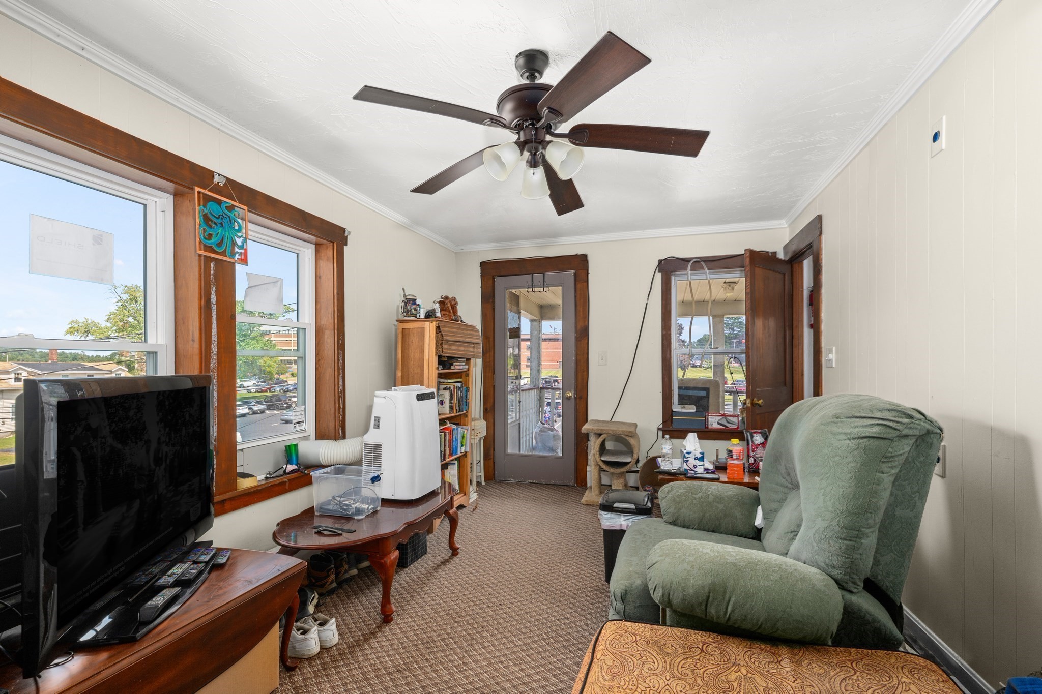 102 Sayles Street Property Photo 20