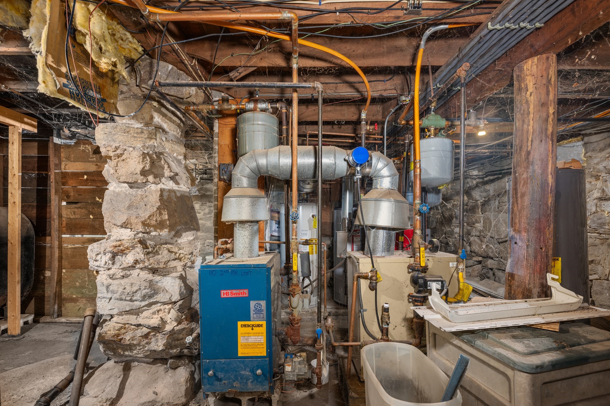 102 Sayles Street Property Photo 38