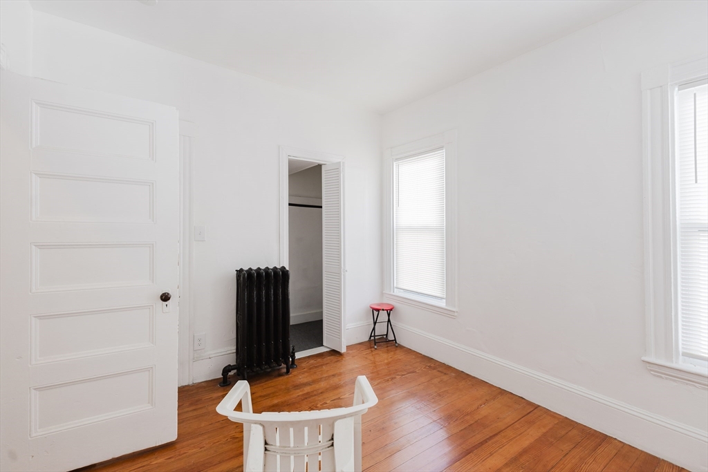 15 Mclellan St Property Photo 11