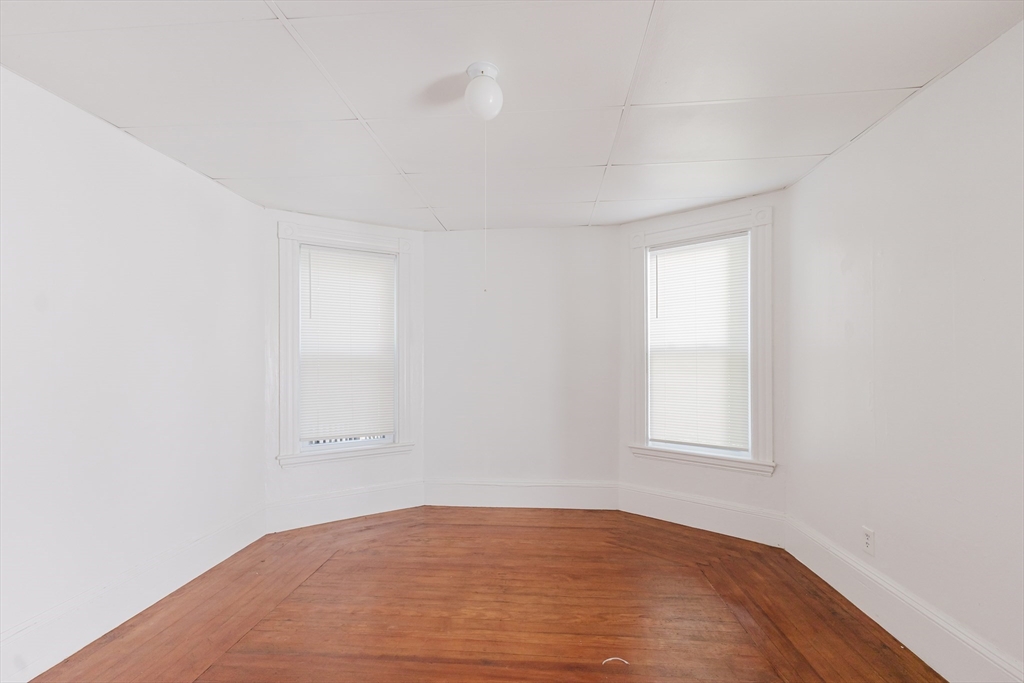 15 Mclellan St Property Photo 15