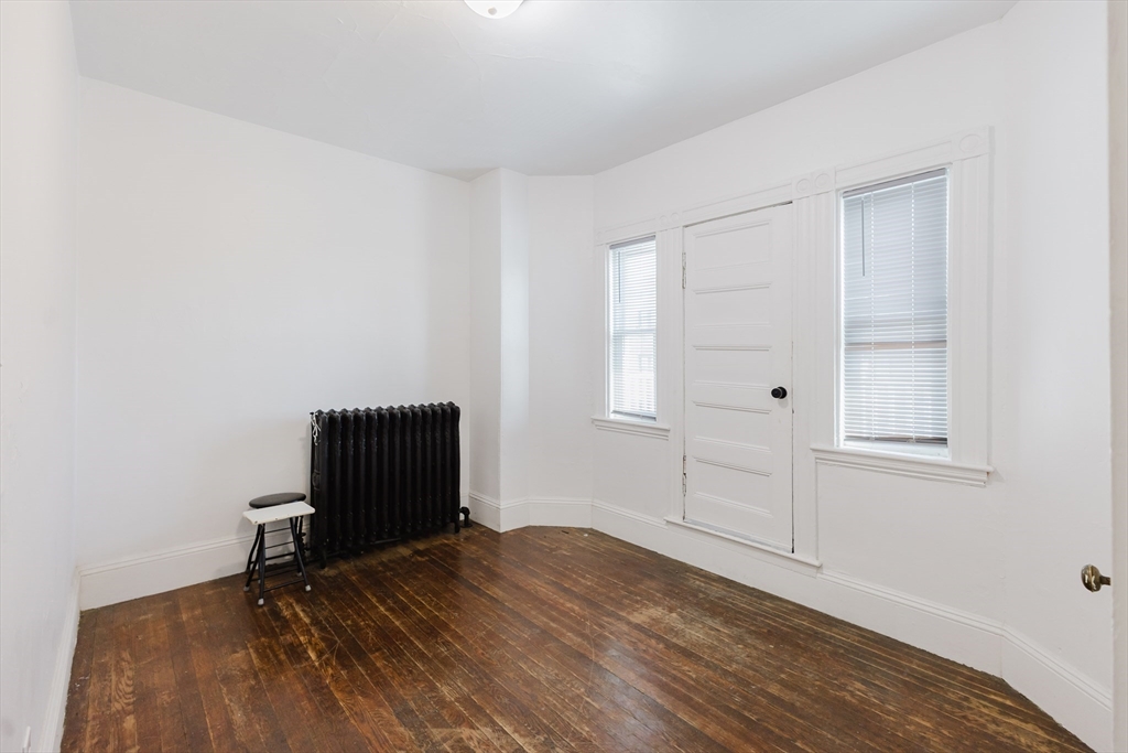 15 Mclellan St Property Photo 17