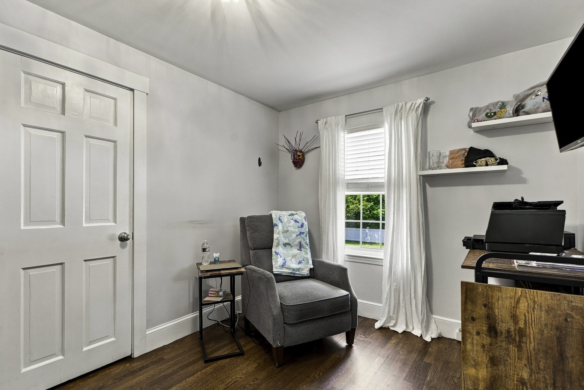 8 Mellen St Property Photo 25