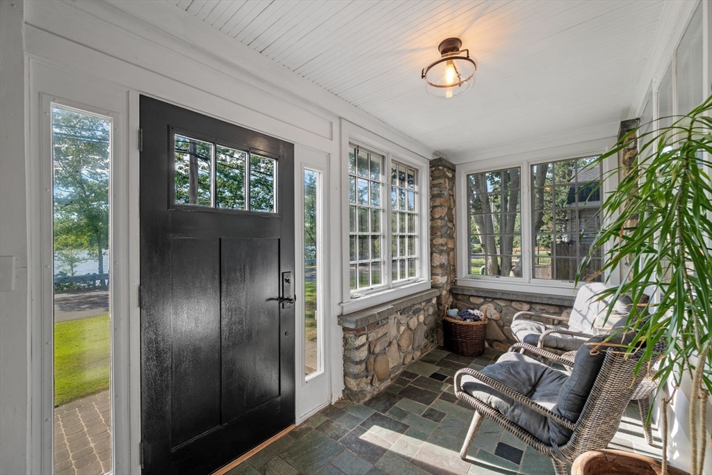 67 Pond St Property Photo 8