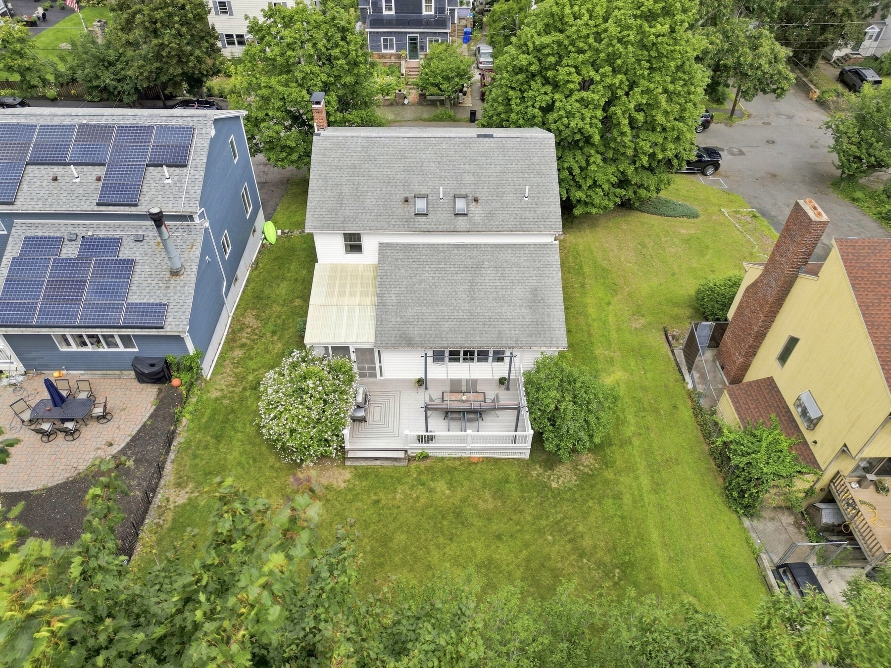 123 Eastman Avenue Property Photo 4