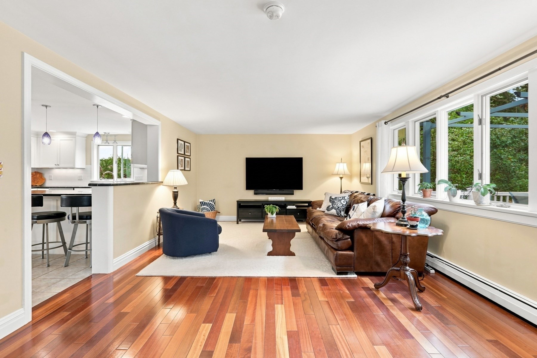 123 Eastman Avenue Property Photo 17