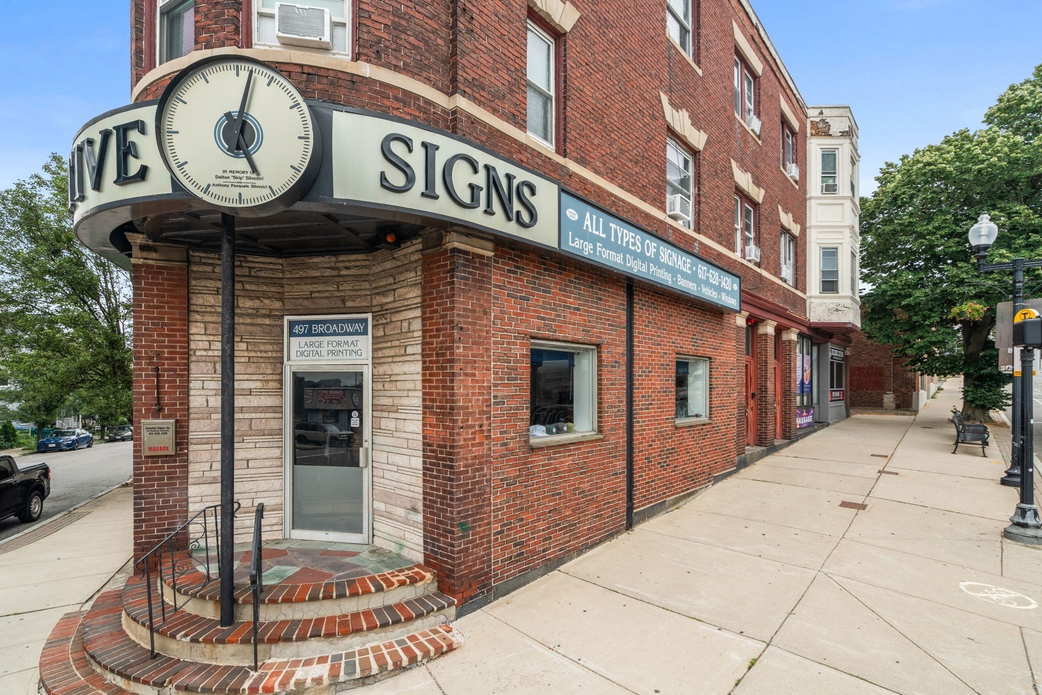 497 Broadway Property Photo 2