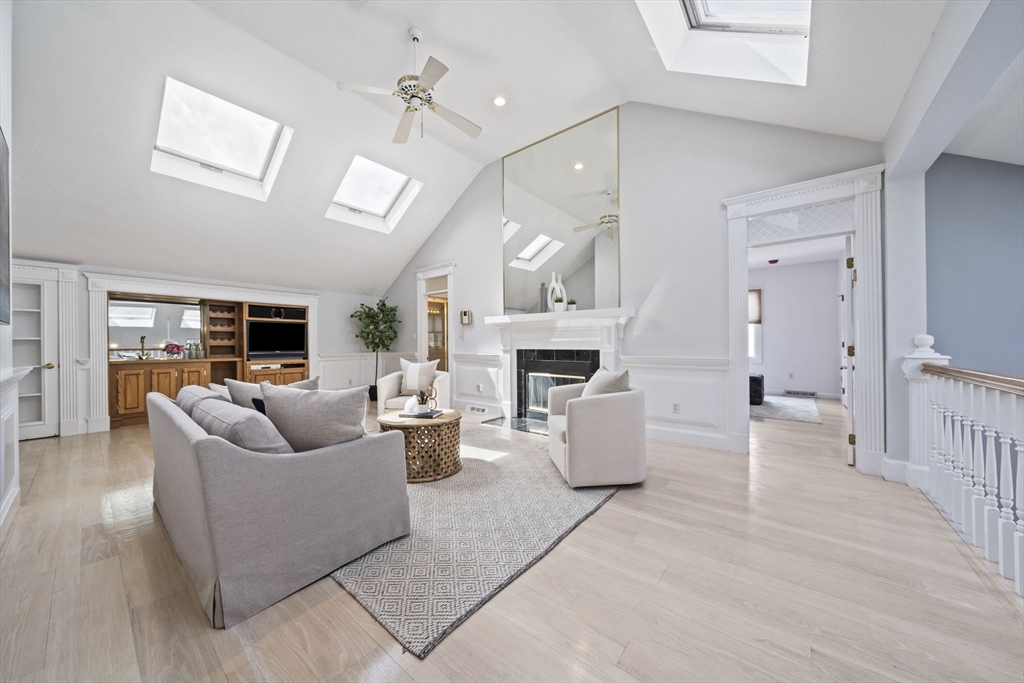 72 Kim Ter # C Property Photo 32