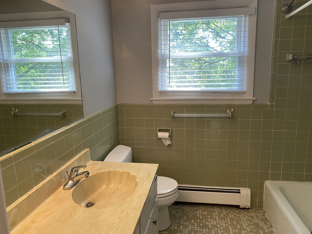 229 Hillside Ave # 1 Property Photo 12