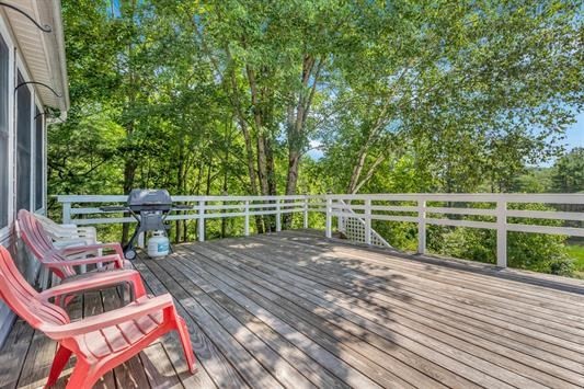 77 Hancock Property Photo 15