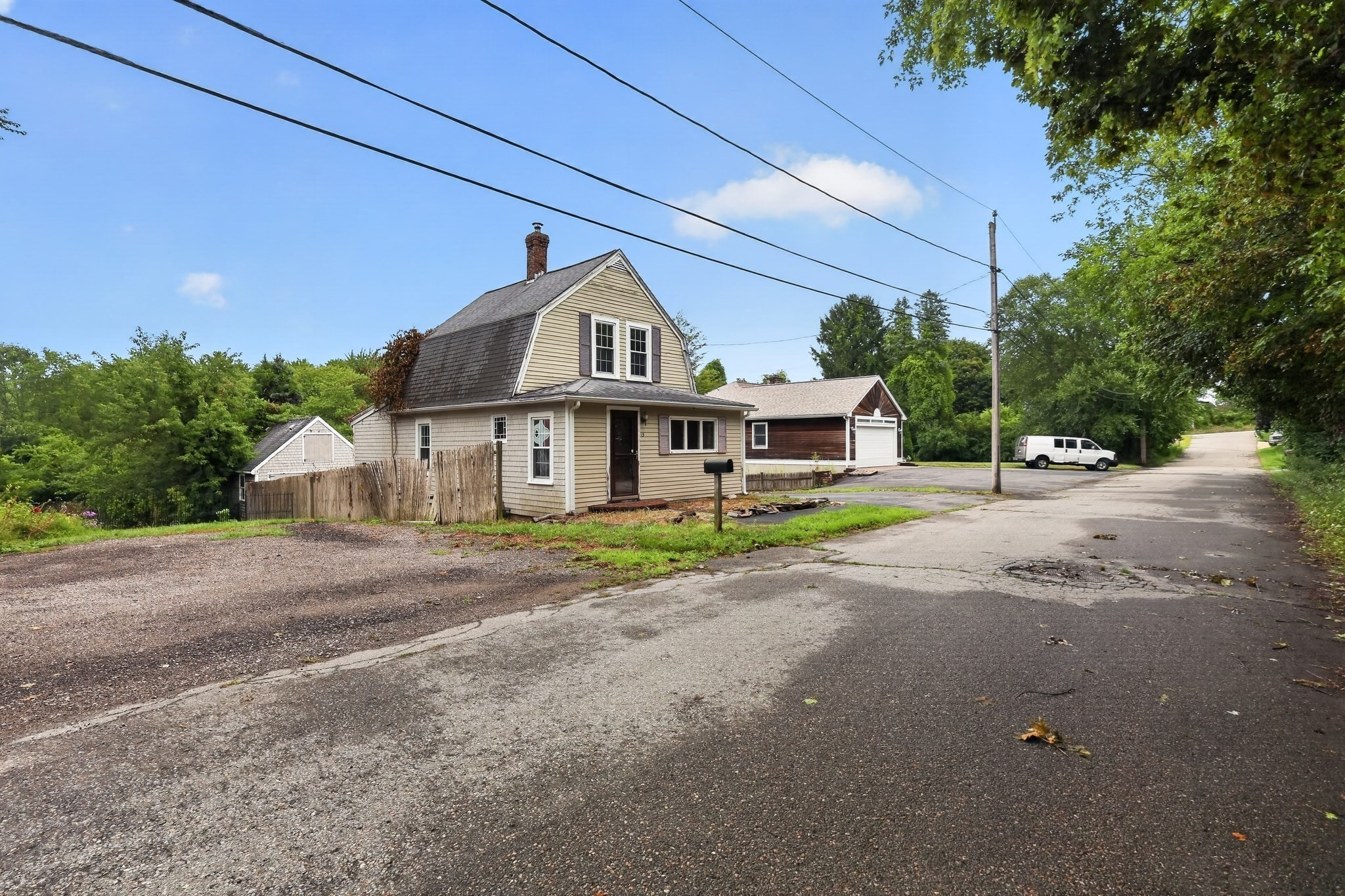 15 Hillside Ave Property Photo 2