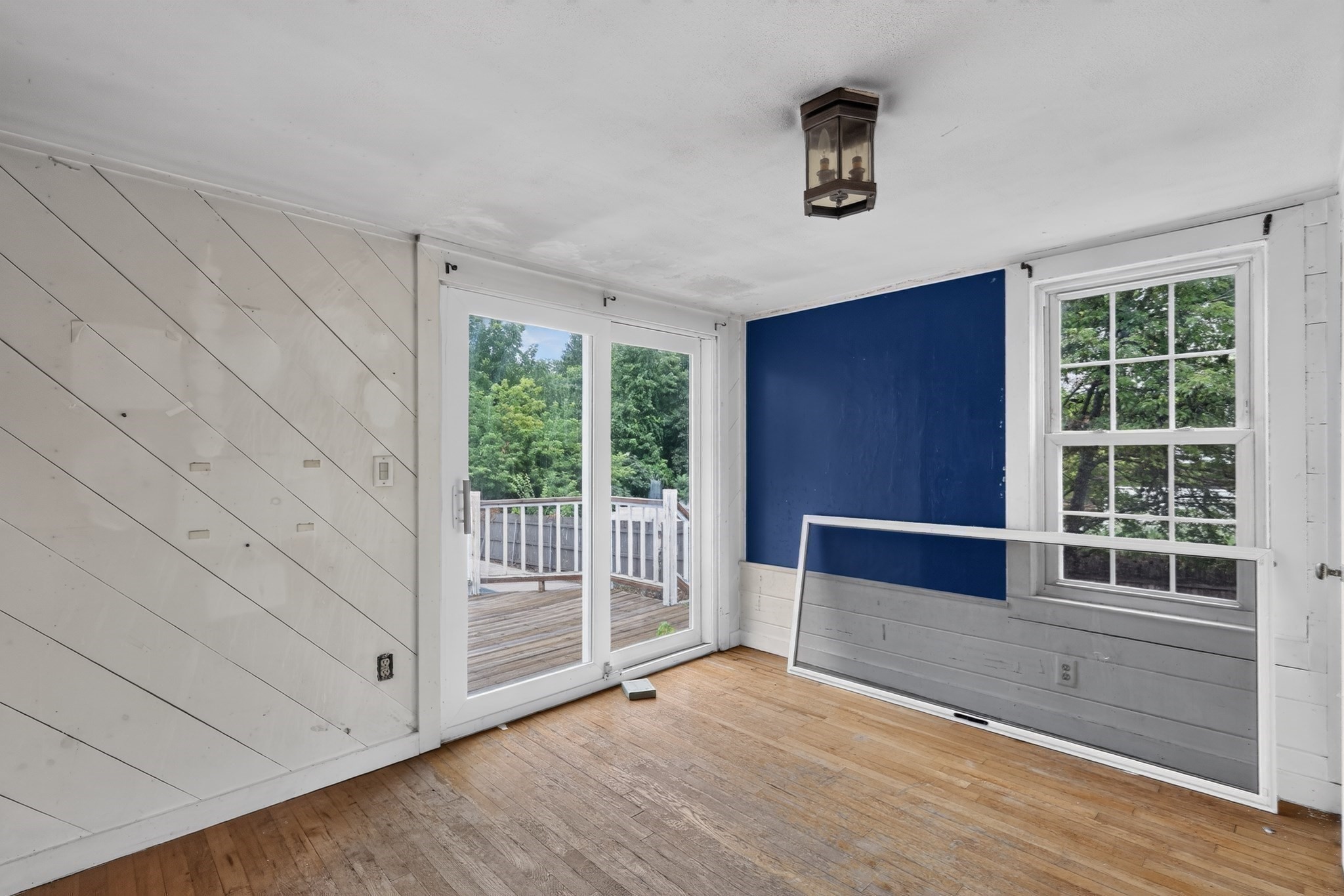 15 Hillside Ave Property Photo 24
