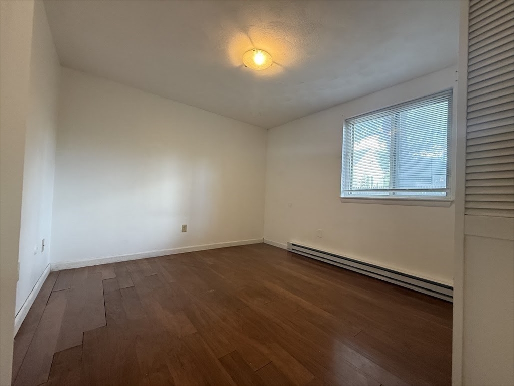35 Washington St # 3 Property Photo 14
