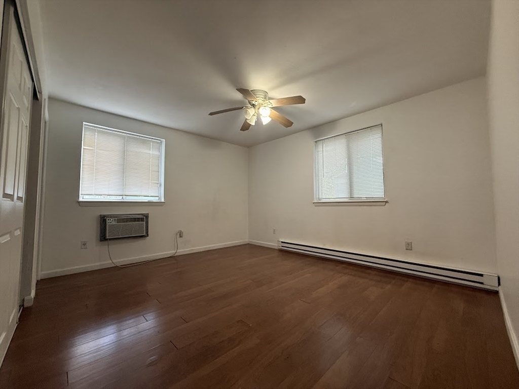 35 Washington St # 3 Property Photo 15