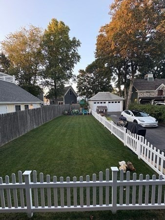 217 Pleasant Street Property Photo 5