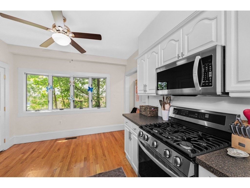 217 Pleasant Street Property Photo 11