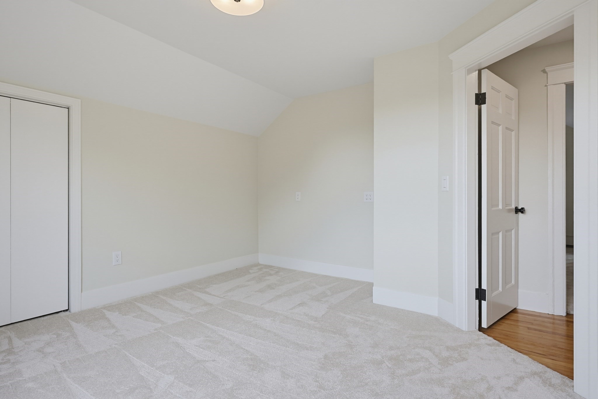30 Barrett Ave Property Photo 21