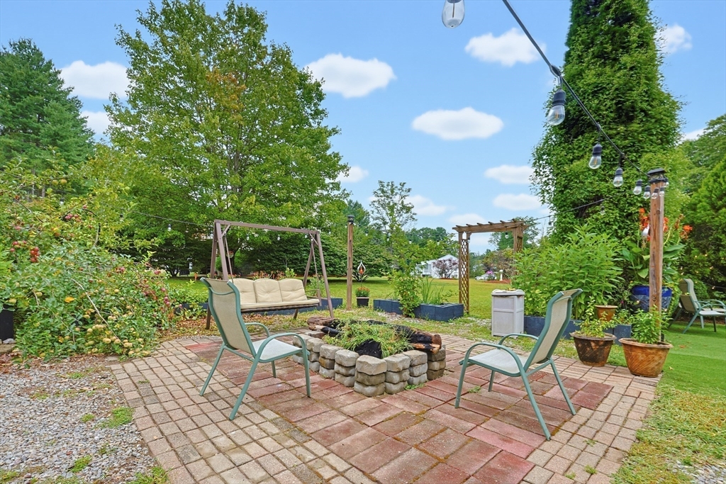 25 Old Elmdale Rd Property Photo 41