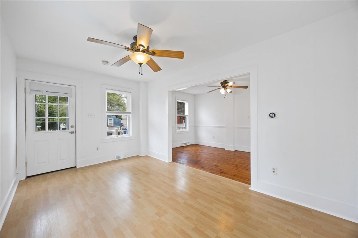 90 Middlesex St Property Photo 2