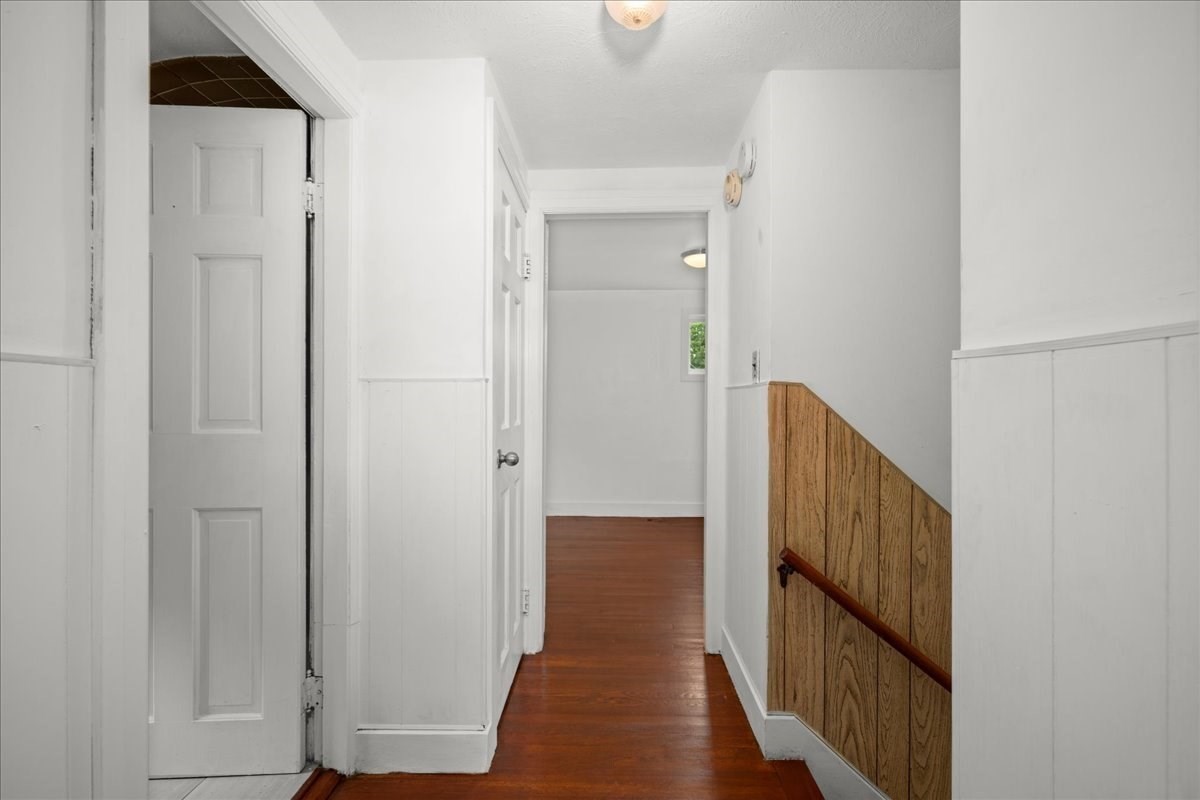 6 Oakwood Ave Property Photo 23