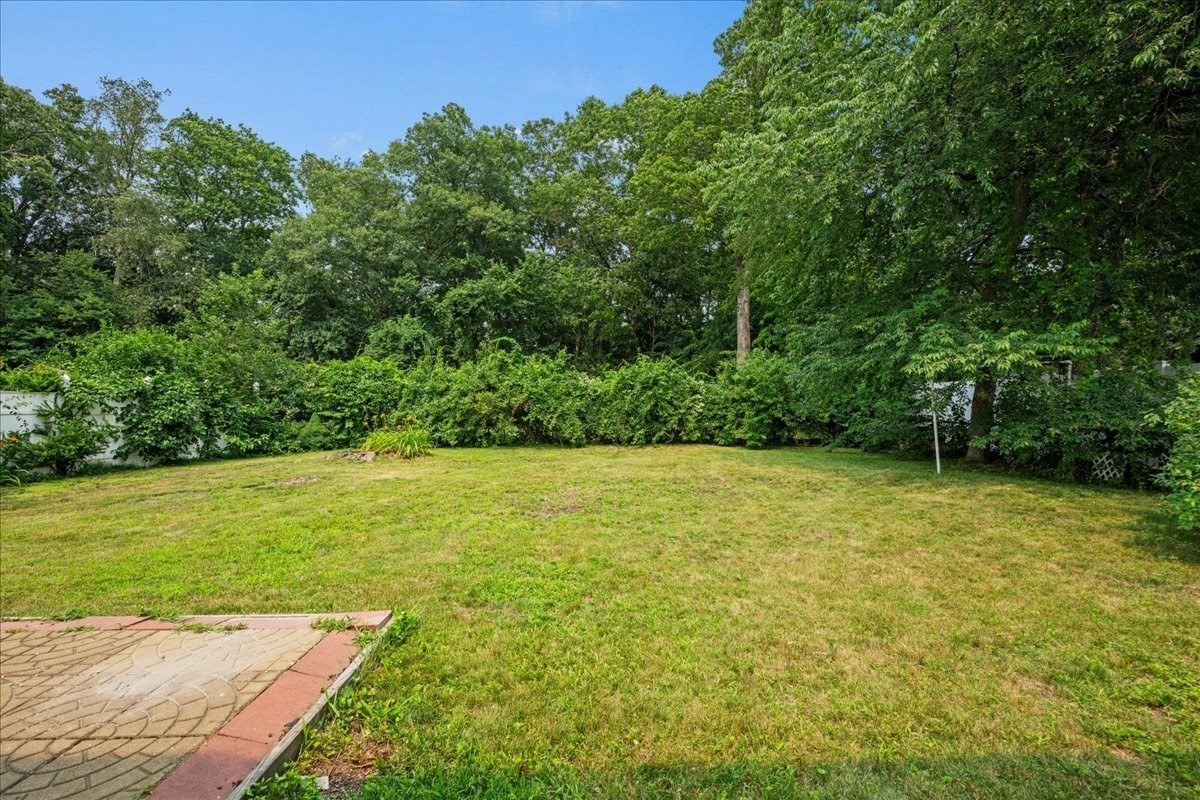 6 Oakwood Ave Property Photo 36