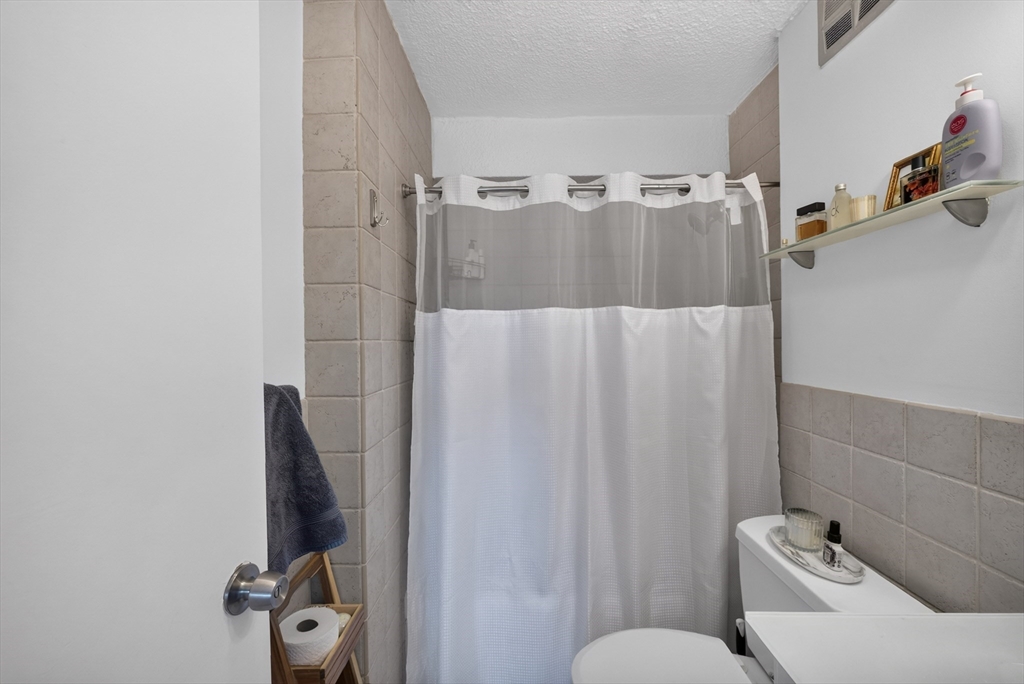55 Sewall Ave Property Photo 16