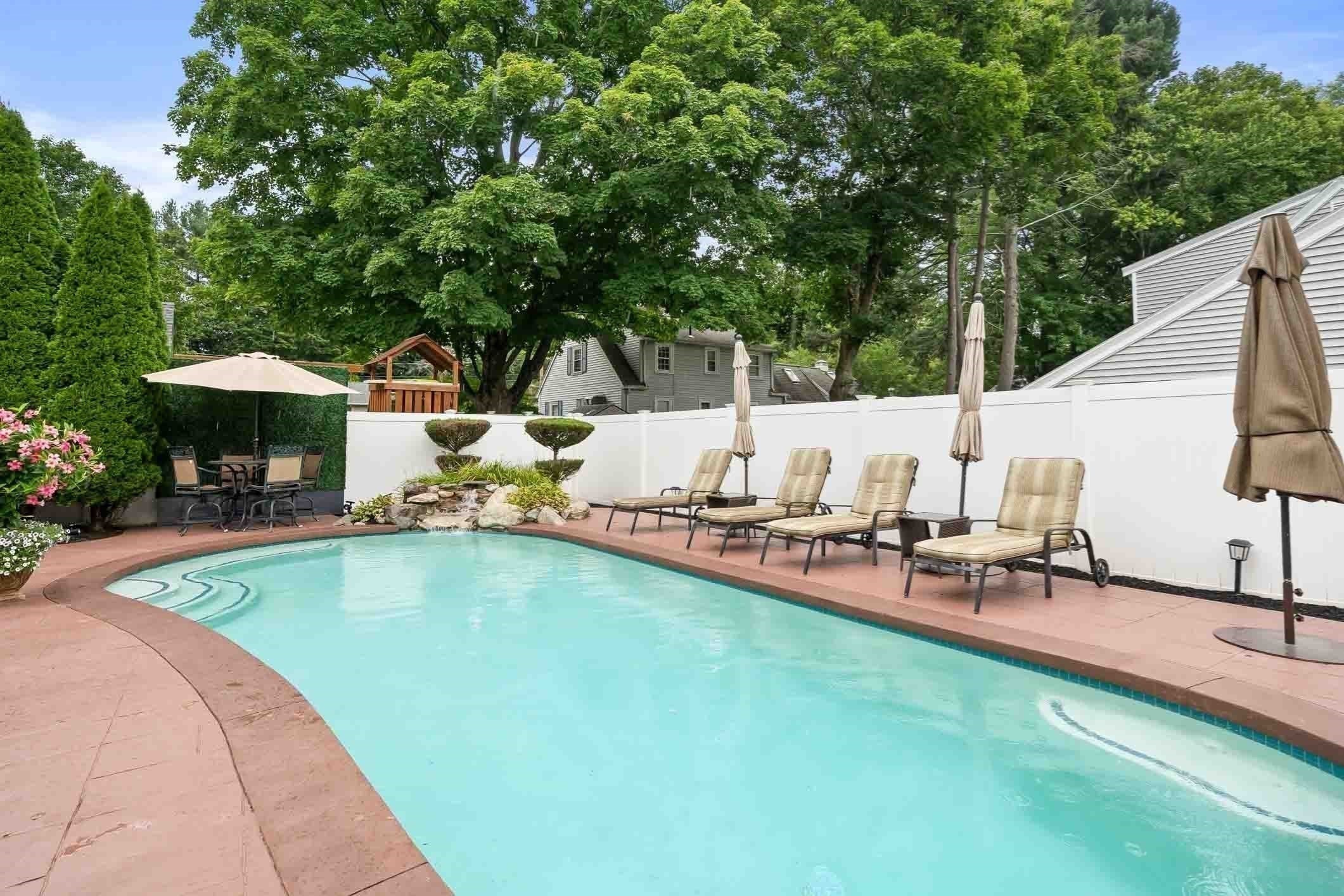 34 Edward Ave. Property Photo 5