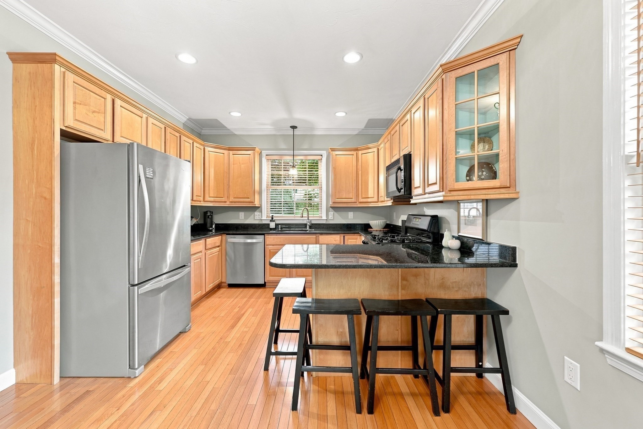 222 Mendon Street Property Photo 4