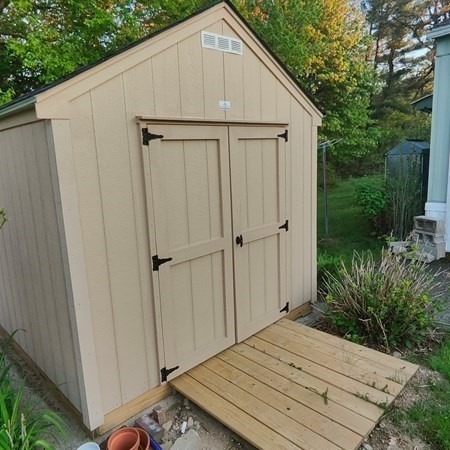 22 Thayer Dr Property Photo 8