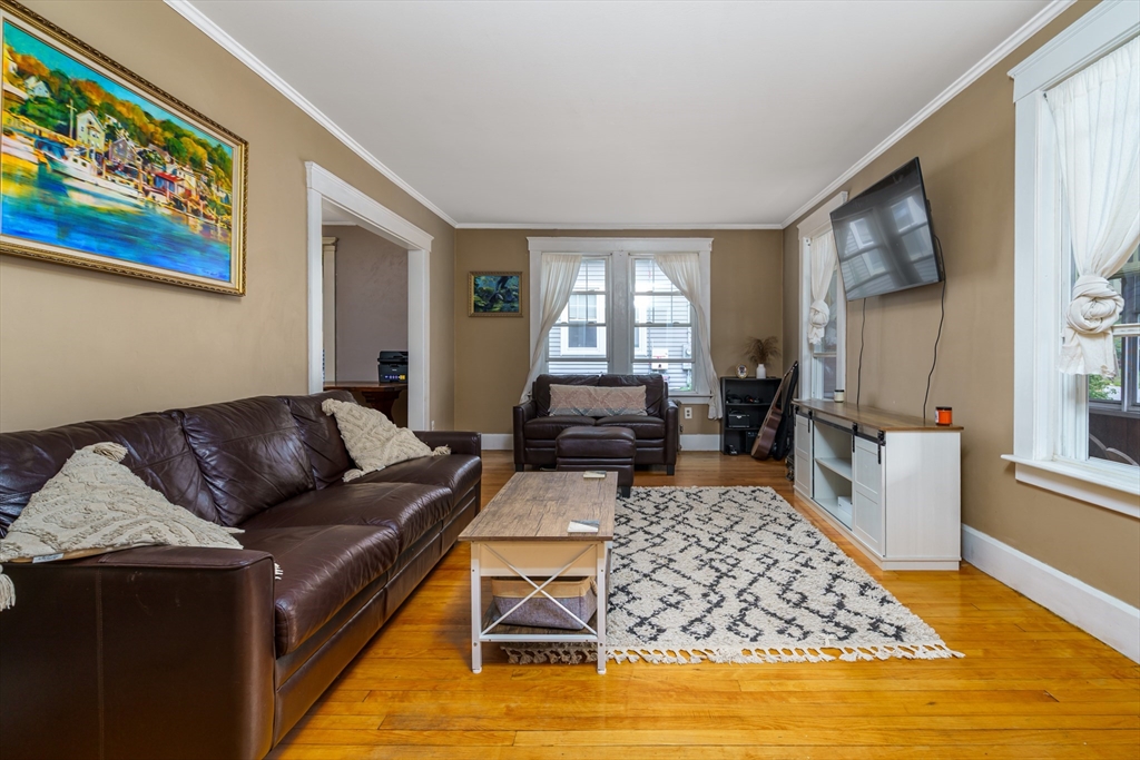 60 Euclid Street Property Photo 6