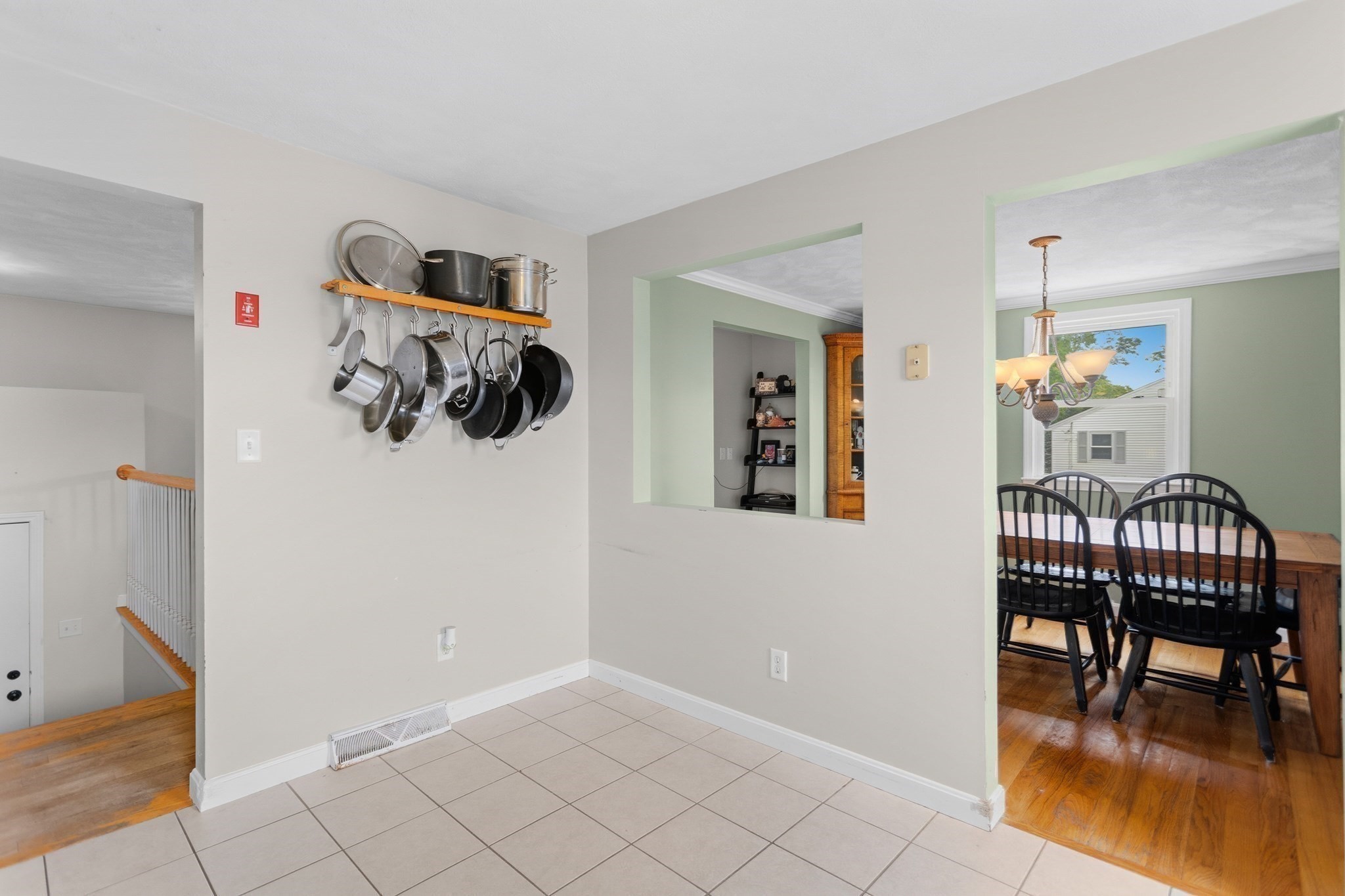 183 E Broadway Property Photo 18