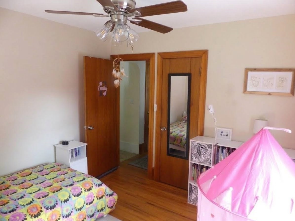 118 Randolph Ave Property Photo 16