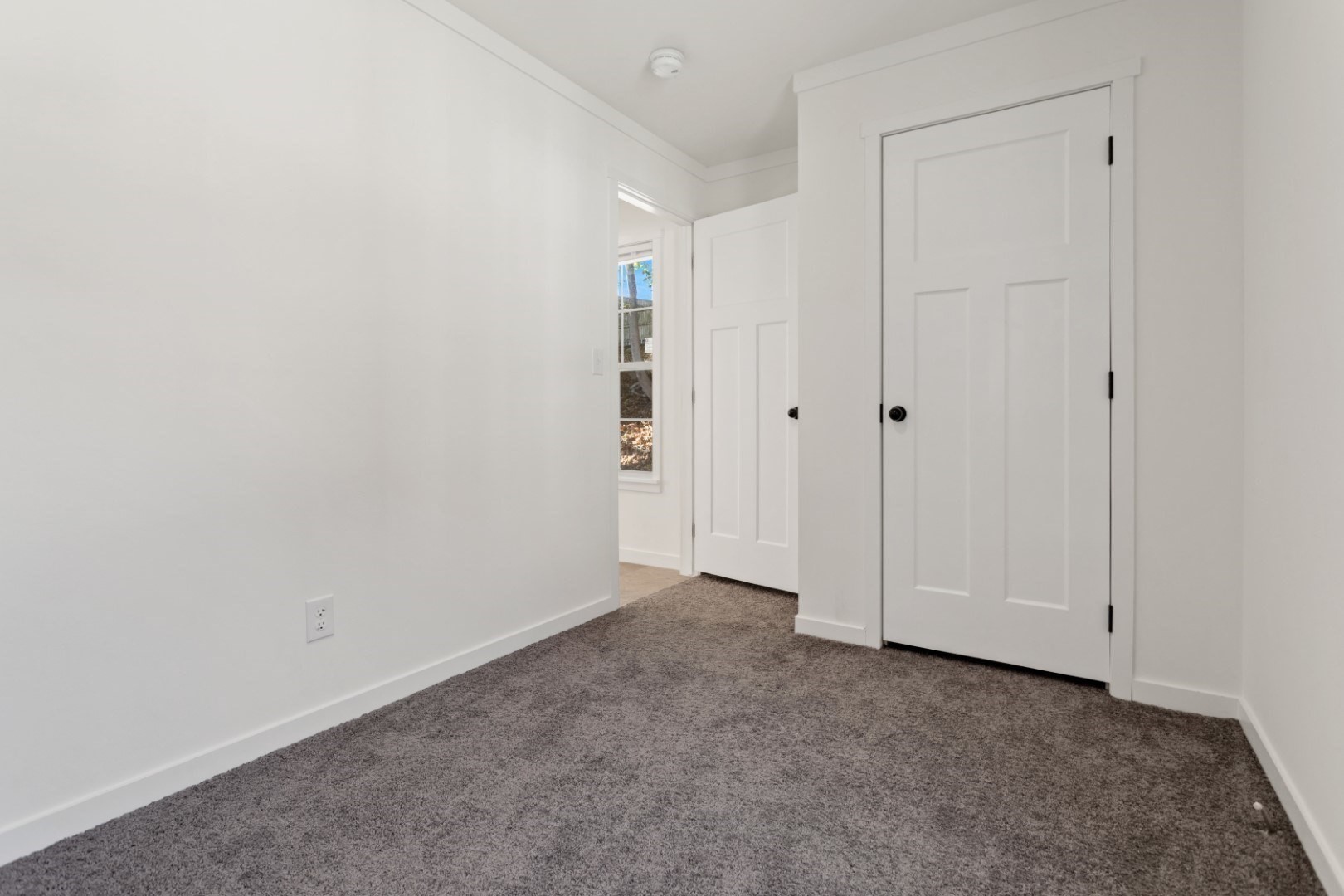 103 Newbury # 11 Property Photo 22