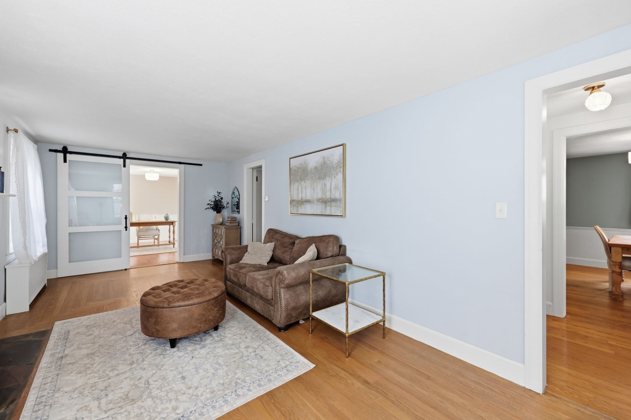 250 Gillette Ave Property Photo 14