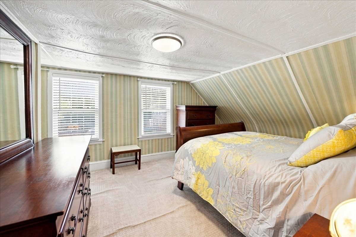 9 Oliver Street Property Photo 10