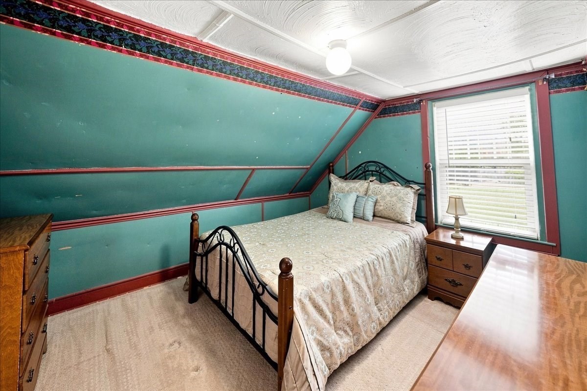 9 Oliver Street Property Photo 11