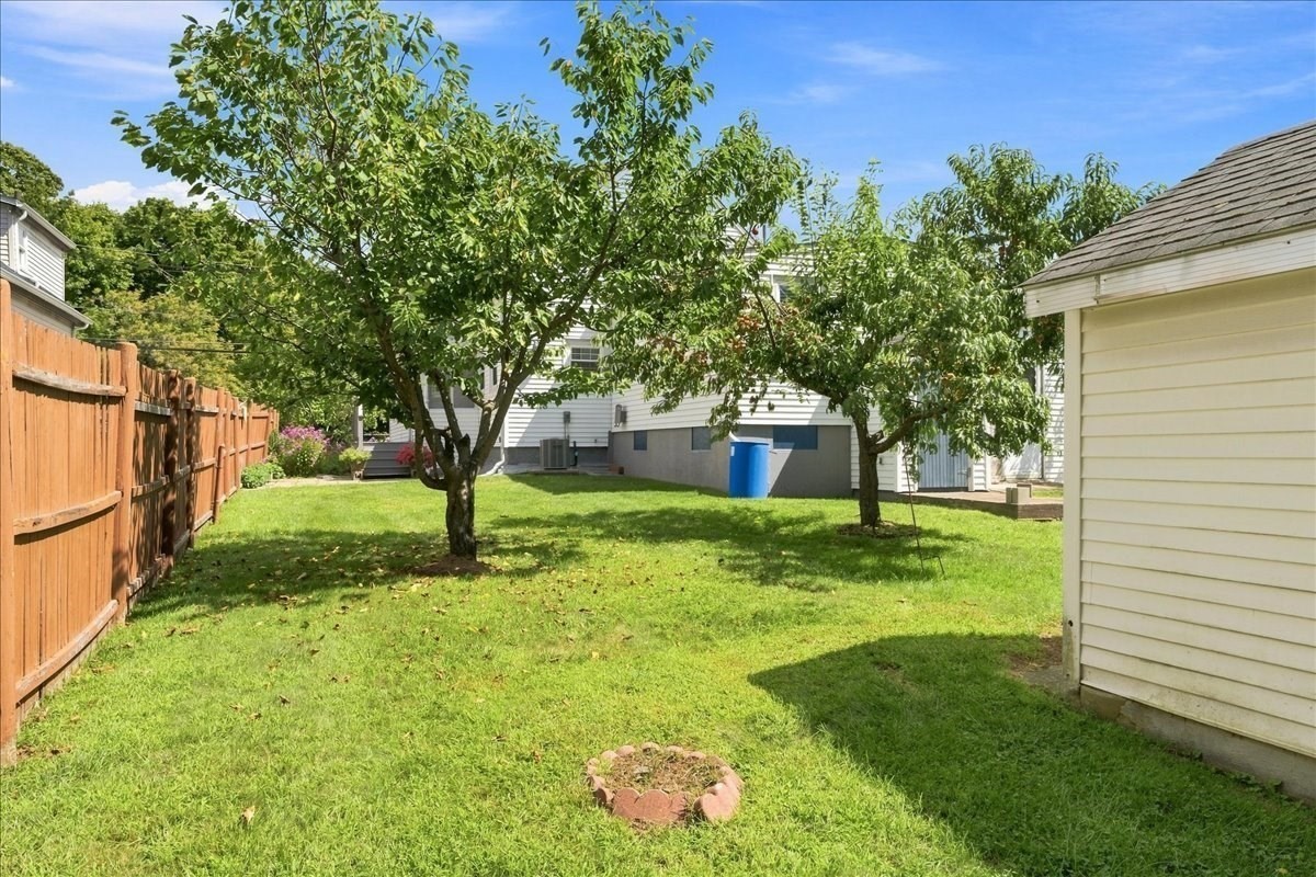 9 Oliver Street Property Photo 16