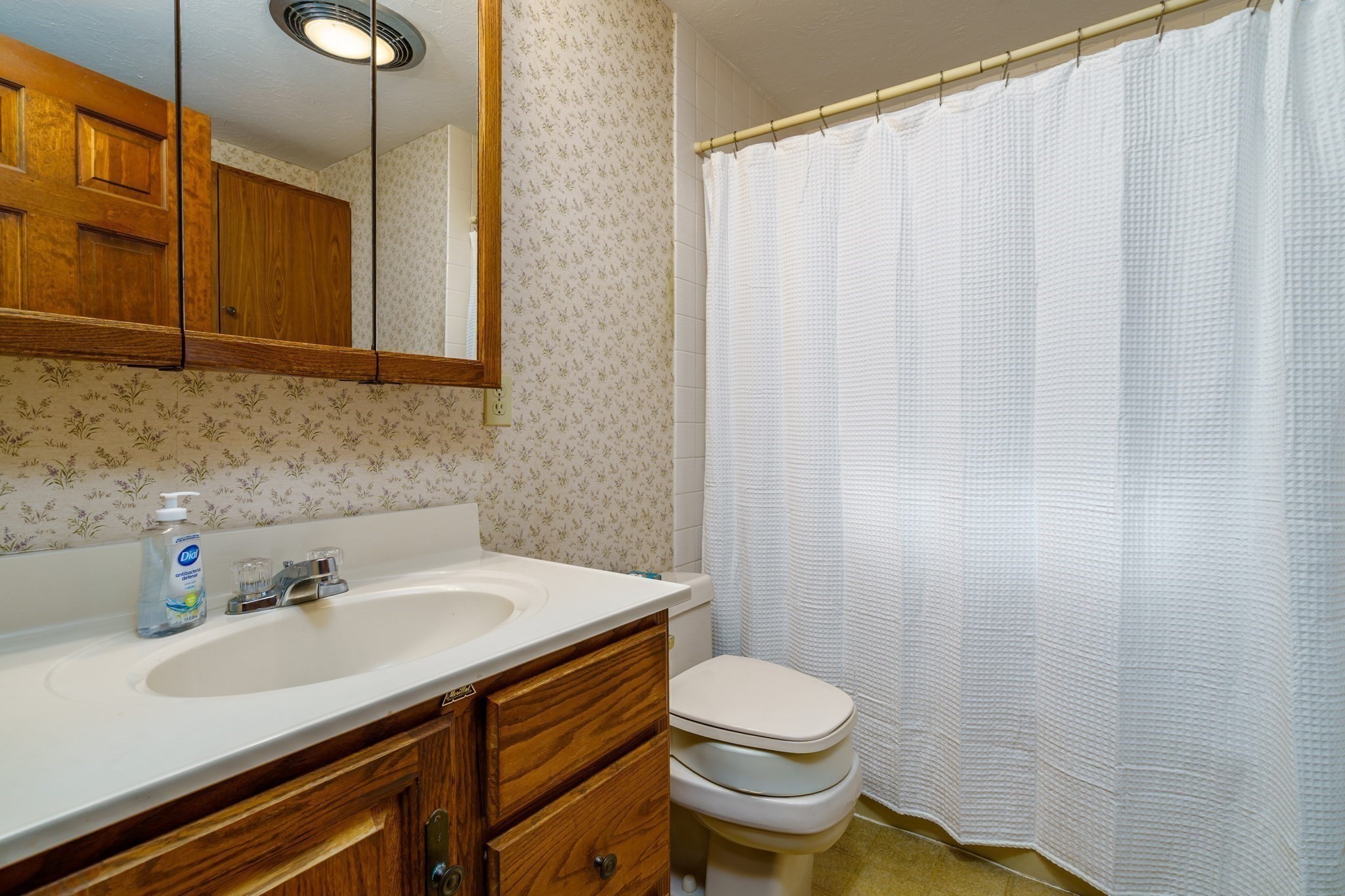 123 Saunders Street Property Photo 24
