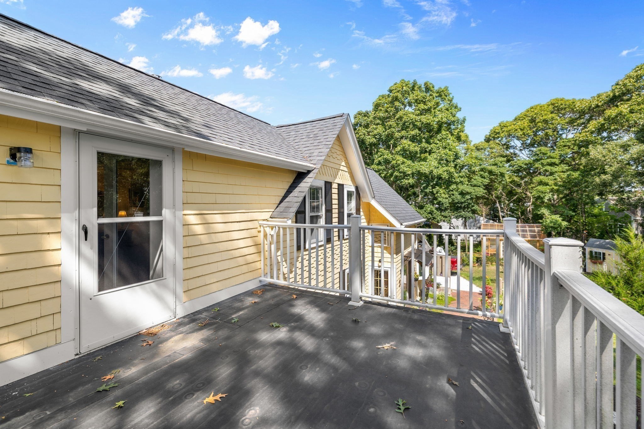 775 Shore Rd Property Photo 16