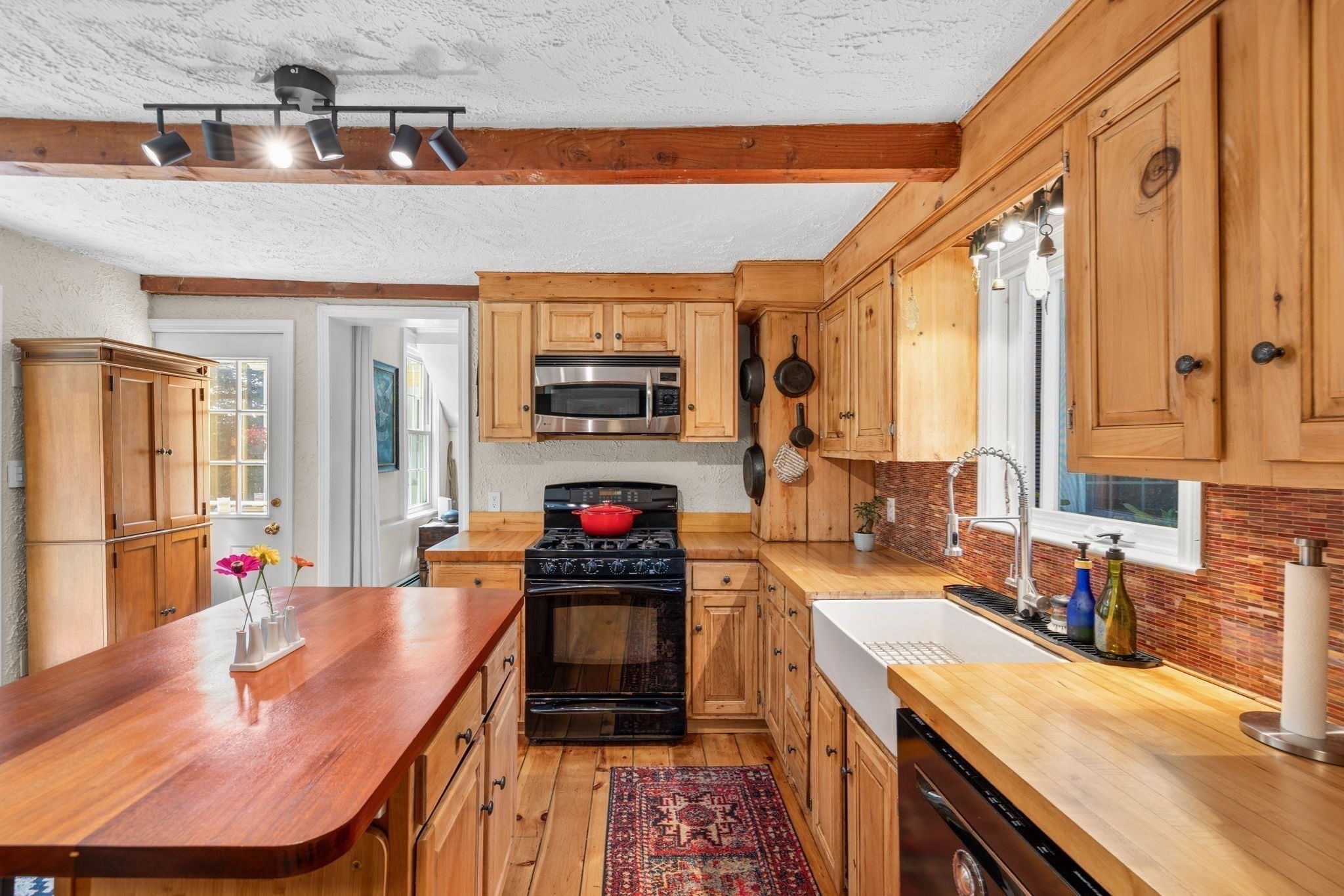 775 Shore Rd Property Photo 33