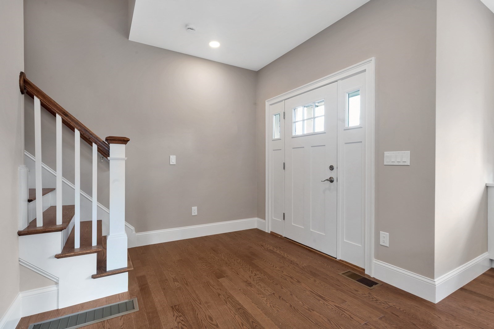 8 Weber Farm Road # 8 Property Photo 2