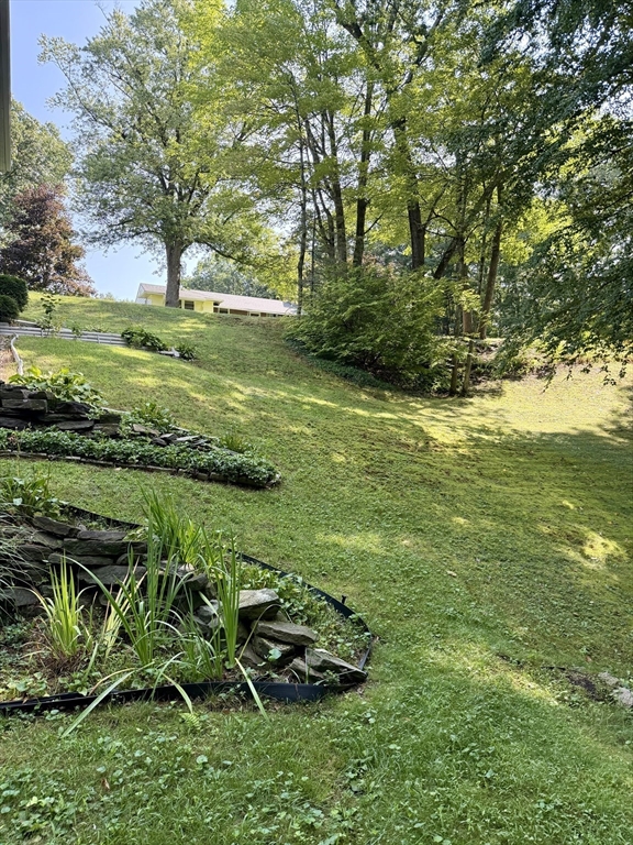 4 Highland Circle Property Photo 11