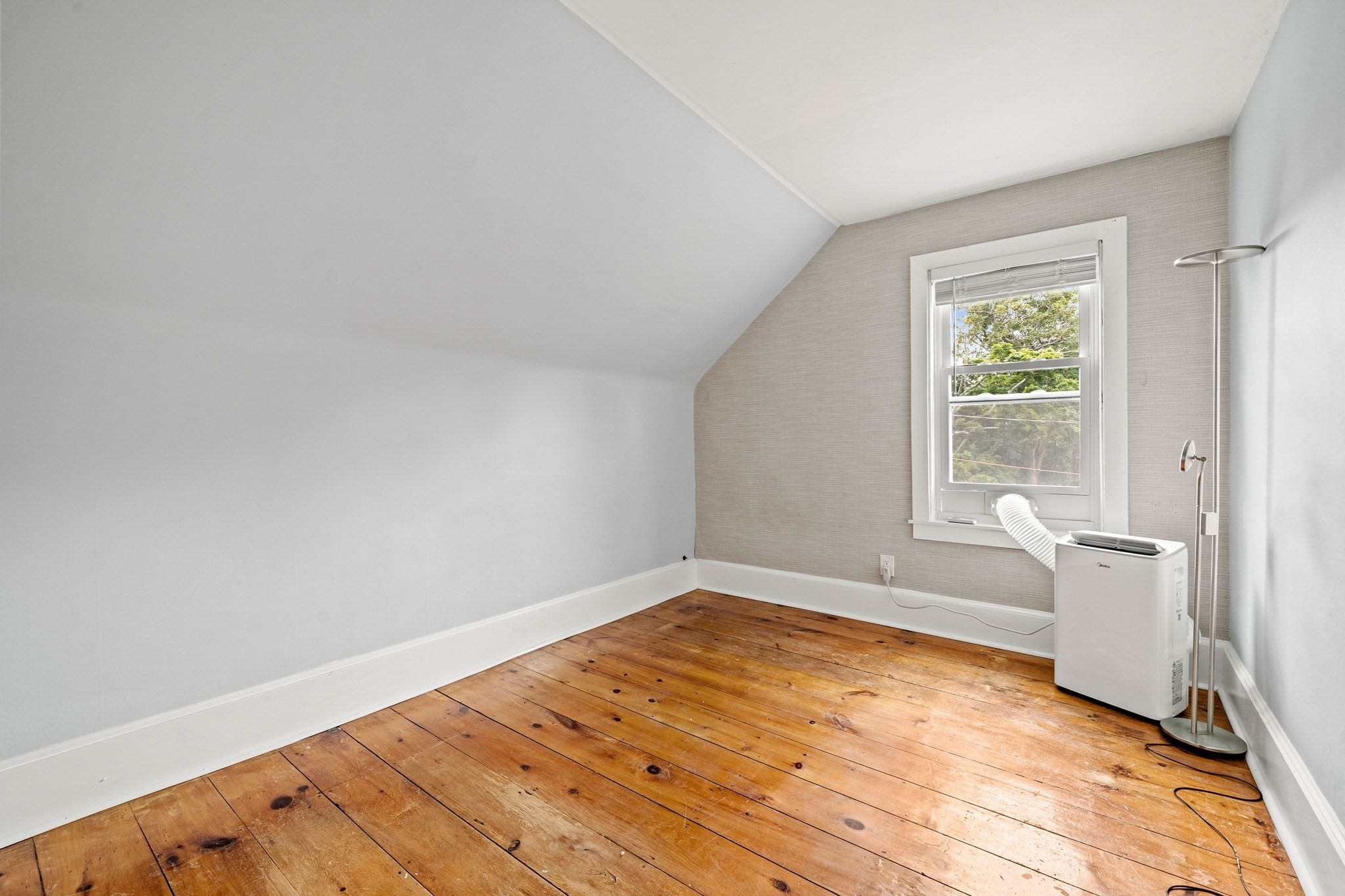 53 Sewall St Property Photo 19