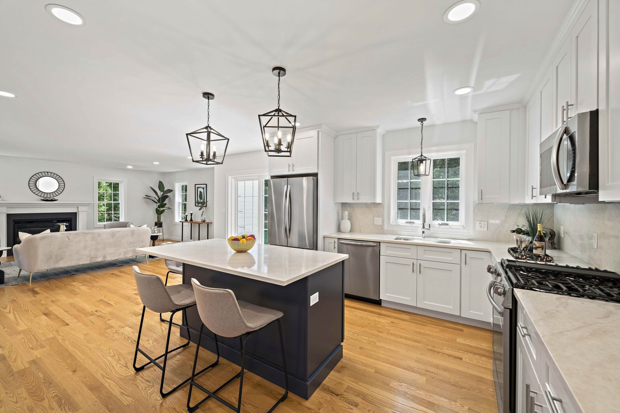 4 Clarendon Circle Property Photo 2