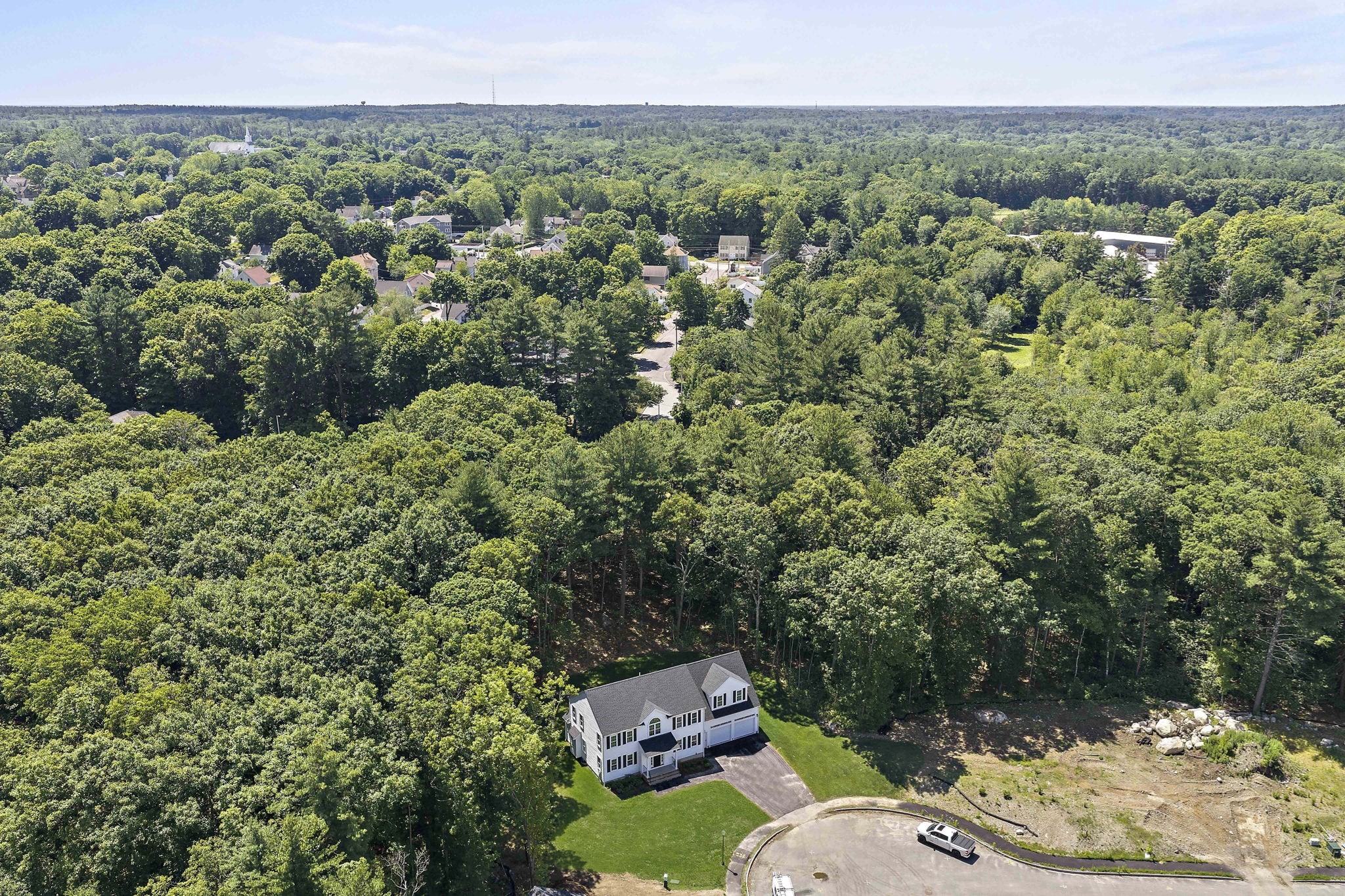 4 Clarendon Circle Property Photo 34