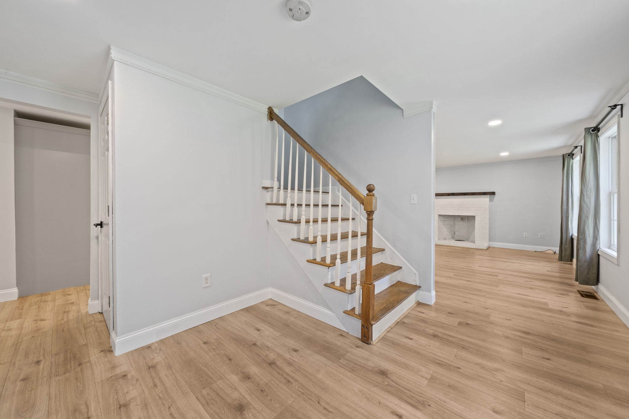 379 West Washington Street Property Photo 17