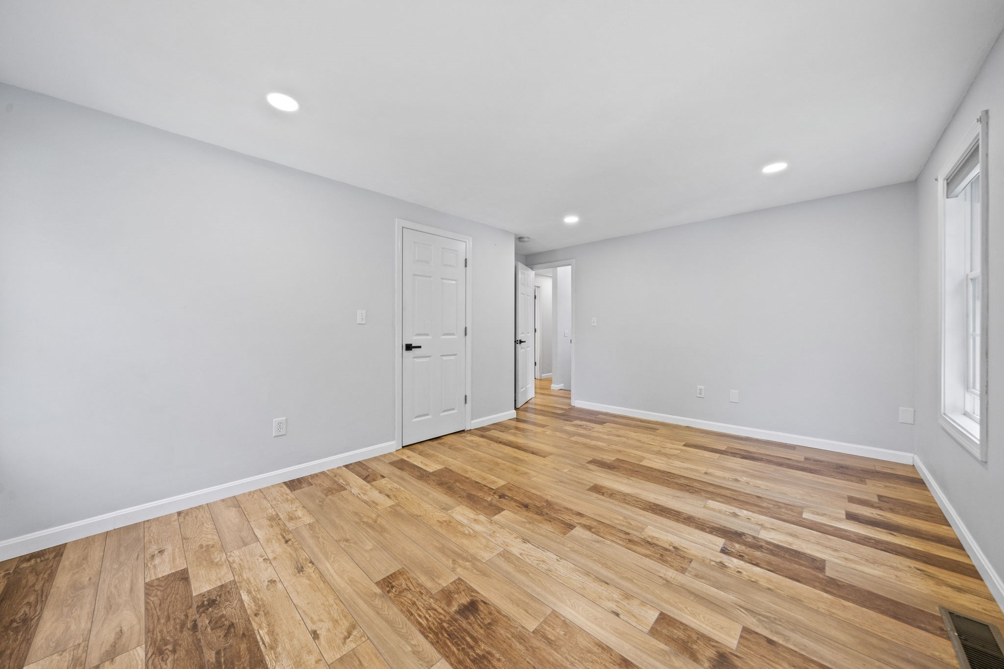 379 West Washington Street Property Photo 24