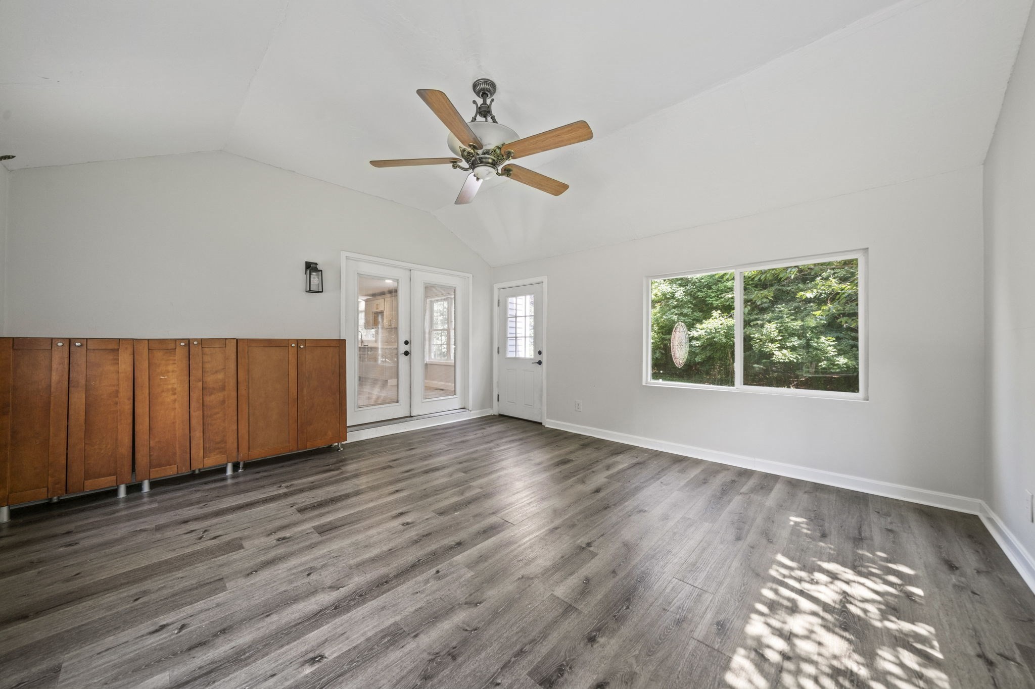 379 West Washington Street Property Photo 34