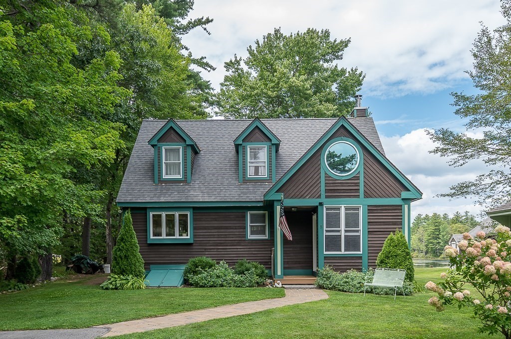 5 Abenaki St Property Photo 1