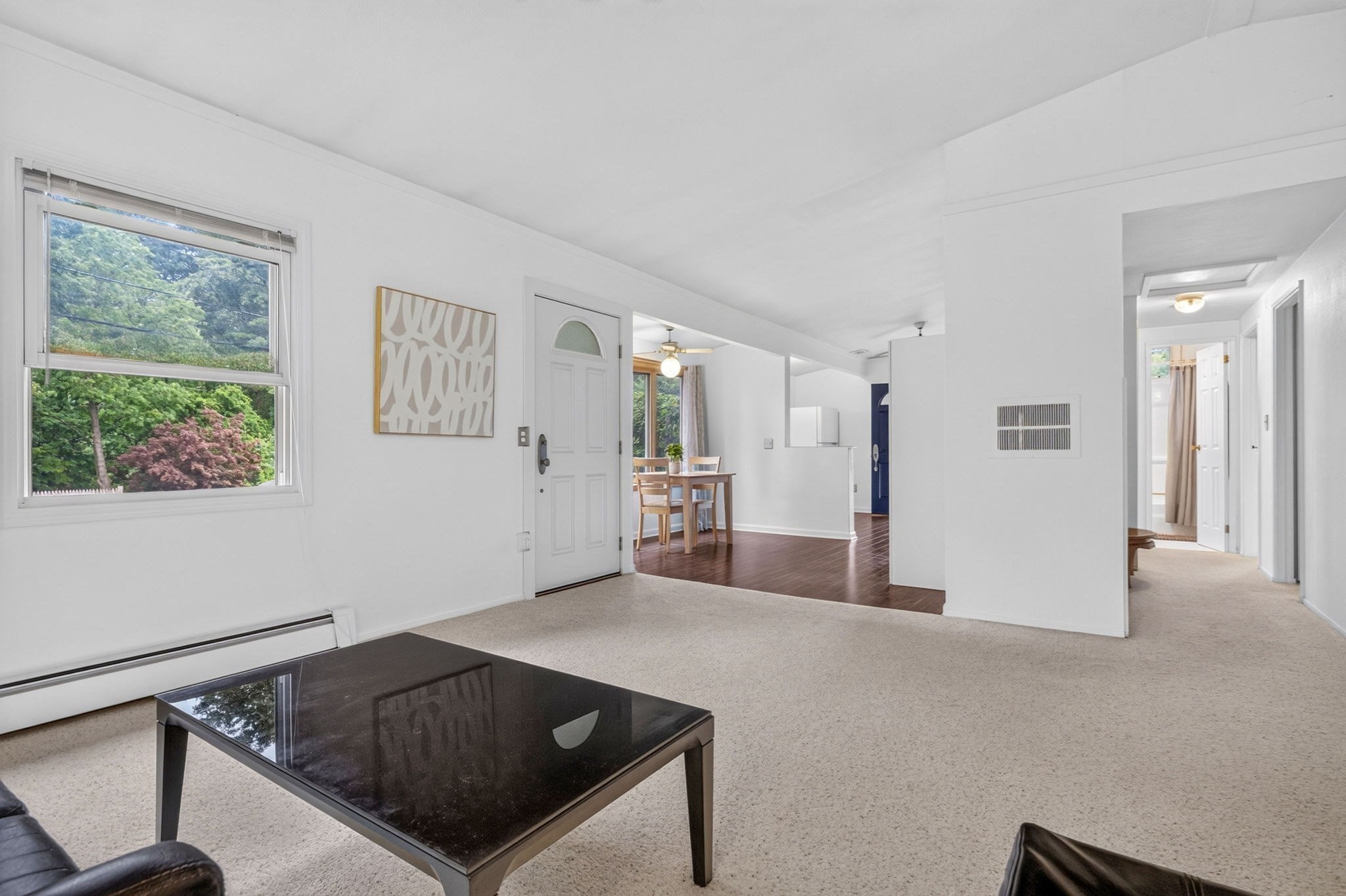 6 Fernbrook Rd Property Photo 3
